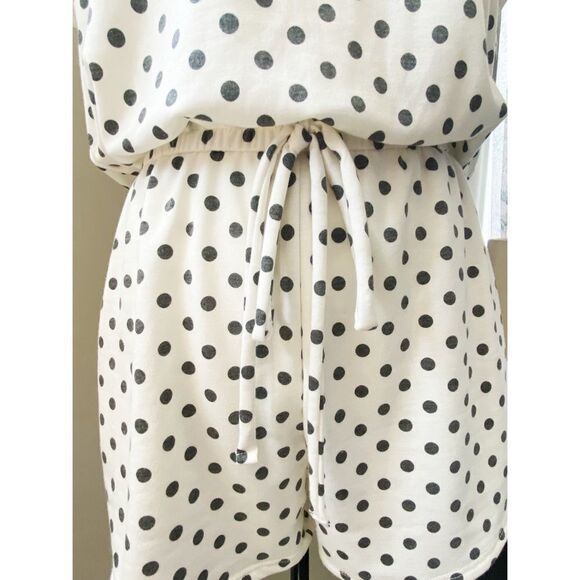 NWT Perfect Peach Polka Dot Romper - Size M - Picture 5 of 8